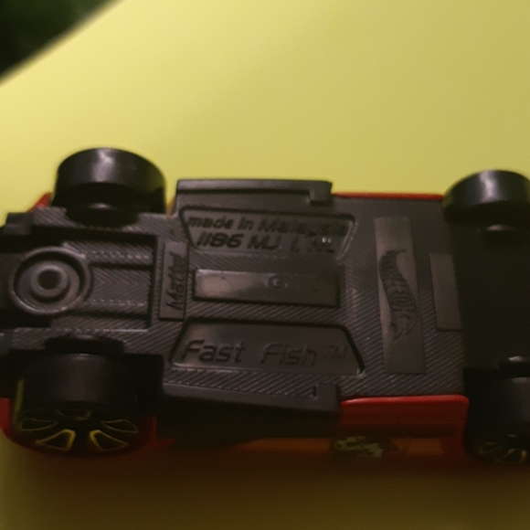 Hot wheels Fast Fish 1:64 diecast| 10/10 - Picture 7 of 8